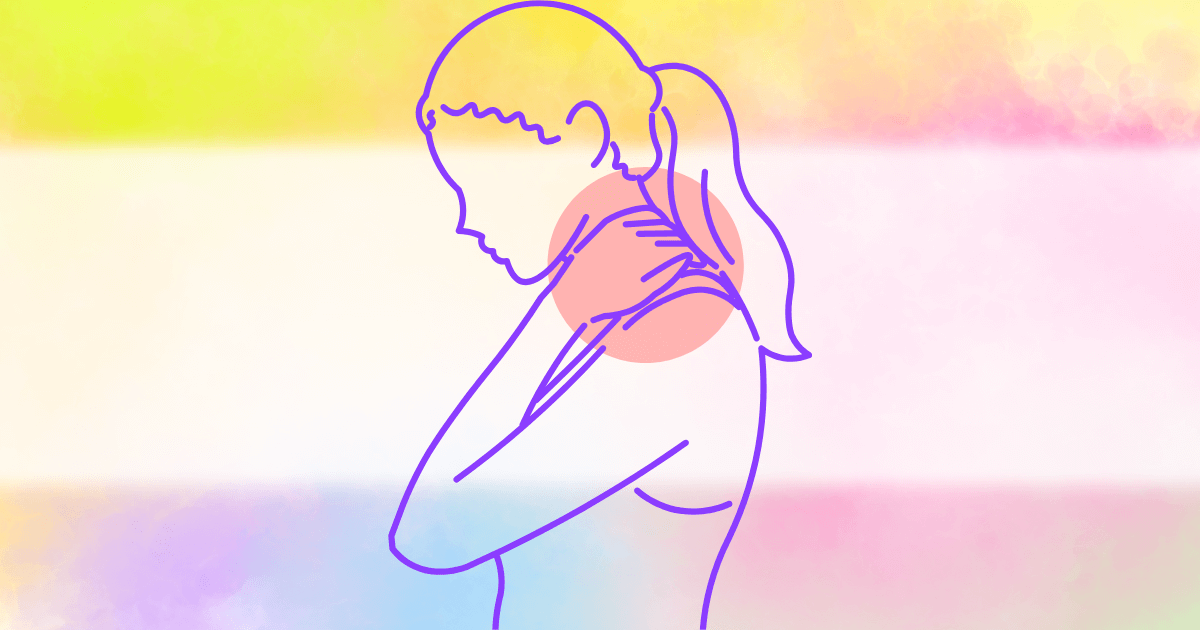 マッサージ後に揉み返しのような違和感を感じて悩んでいる人のイメージ